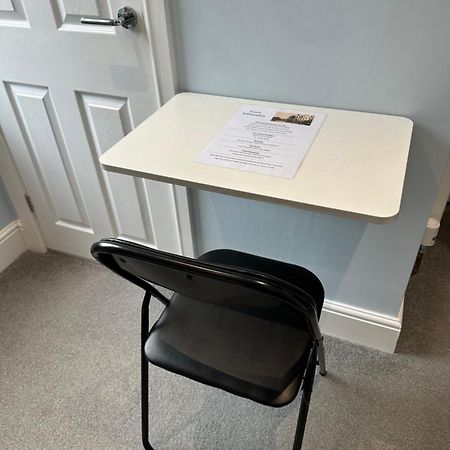 Private & Modern En-Suite Rooms Town Centre Self Check-In Barnsley Exterior photo